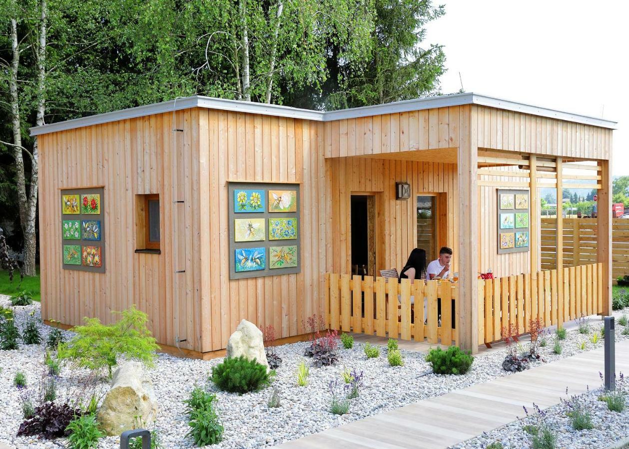 Honey Paradise glamping resort Dobova Bagian luar foto